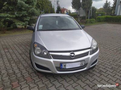 używany Opel Astra LIFT 2011r 1.7 CDTI Polski Salon! Zadbana!!!