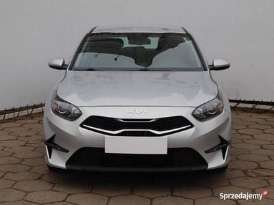 Używany Kia Ceed 2021 Srebrny Hatchback