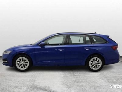 Używany Skoda Octavia Ambition 115 KM (84 kW) 2022 Niebieski Kombi