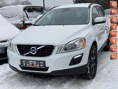 Biały Używany 2011 Volvo XC60 SUV | 25 900 zł