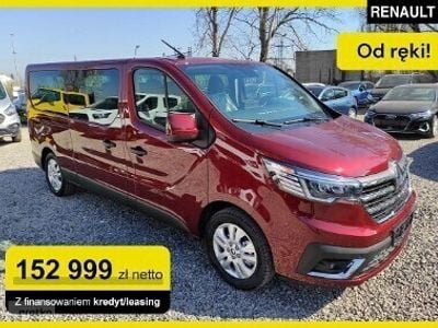 Czerwony Używany 2024 Renault Trafic Equilibre Minivan | 188 189 zł