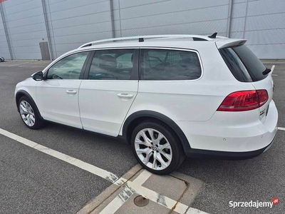 Używany VW Passat Alltrack 2012 Biały Kombi