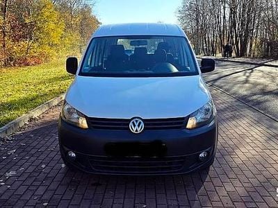 Używany VW Caddy 2012 Biały Minivan