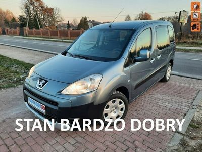 używany Peugeot Partner 1.6dm 98KM 2012r. 220 000km