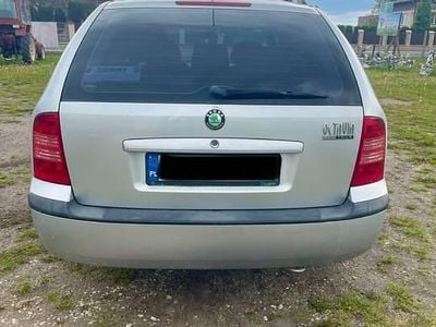 używany Skoda Octavia 1.6 2009r. LPG