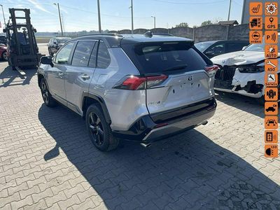 Szary Używany 2020 Toyota RAV4 SUV | 59 900 zł