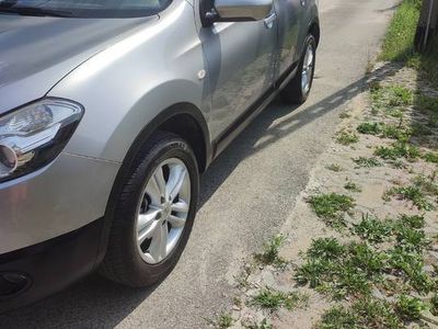 Używany Nissan Qashqai +2 2010 Srebrny SUV