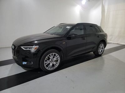 używany Audi e-tron 0dm 402KM 2021r. 22 800km