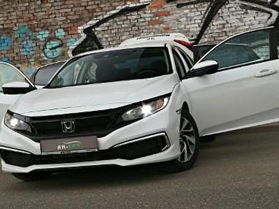 Używany Honda Civic LX 158 KM (116 kW) 2019 Biały Sedan/Limuzyna