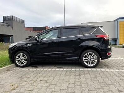 Czarny Używany 2015 Ford Kuga Titanium SUV | 42 000 zł (Uczciwa cena)