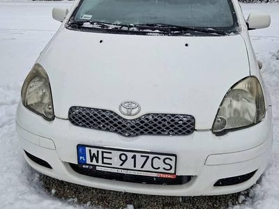 Biały Używany 2005 Toyota Yaris Hatchback | 4000 zł (Dobra cena)