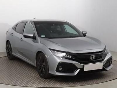 Srebrny Używany 2018 Honda Civic Hatchback | 59 999 zł (Dość drogi)