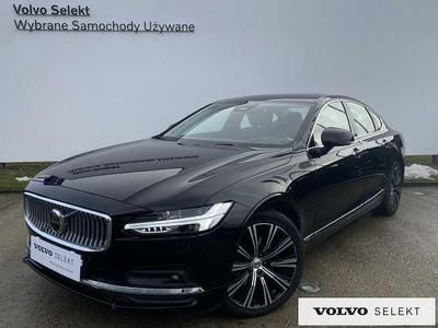 Używany Volvo S90 235 KM (172 kW) 2022 Czarny Sedan/Limuzyna