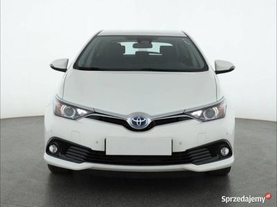 Toyota Auris Hybrid