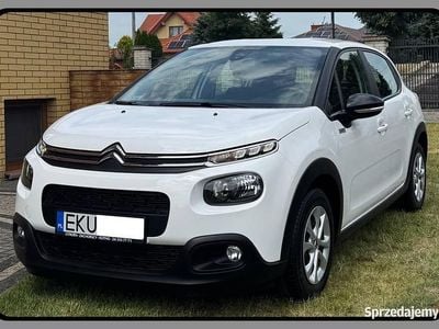 Biały Używany 2018 Citroën C3 Feel Hatchback | 37 900 zł (Uczciwa cena)