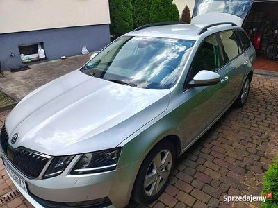 Srebrny Używany 2018 Skoda Octavia Kombi | 57 000 zł (Drogi)