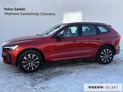Czerwony Używany 2023 Volvo XC60 SUV | 169 900 zł (Uczciwa cena)