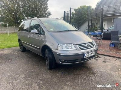 VW Sharan