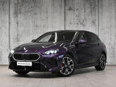 Thundernight metalizowany Używany 2025 BMW 120 Shadowline Hatchback | 171 954 zł (Uczciwa cena)
