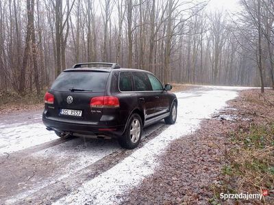 Czarny Używany 2005 VW Touareg SUV | 12 500 zł