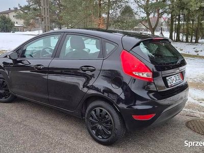 Czarny Używany 2009 Ford Fiesta Hatchback | 12 800 zł (Uczciwa cena)