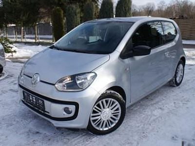 Srebrny Używany 2014 VW up! Hatchback | 19 900 zł (Uczciwa cena)