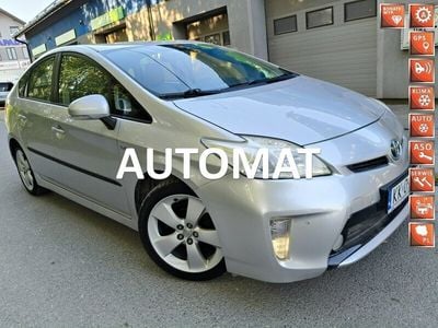 Używany Toyota Prius 120 KM (88 kW) 2014 Srebrny (metalik) Hatchback