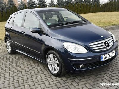 Niebieski (metalik) Używany 2007 Mercedes B200 Minivan | 12 900 zł