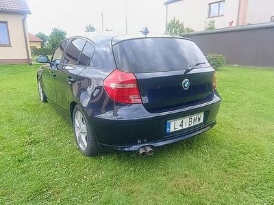 Używany 2009 BMW 116 Hatchback | 15 700 zł (Uczciwa cena)