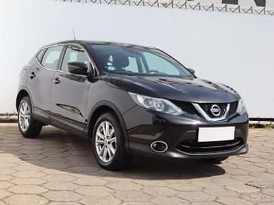 Czarny Używany 2016 Nissan Qashqai SUV | 41 999 zł (Uczciwa cena)