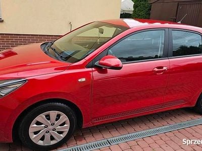 Używany Kia Rio 84 KM (61 kW) 2017 Czerwony Hatchback