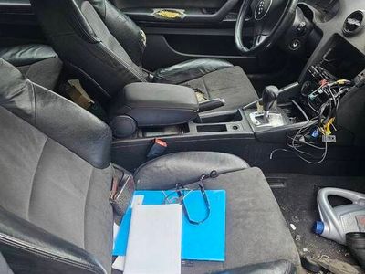 używany Audi A3 8p 2.0tdi Automat Uszkodzone