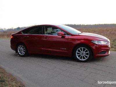 używany Ford Fusion USA 2.0 HYBRID