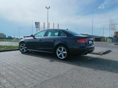 Używany Audi A4 S-Line 2012 Niebieski Sedan/Limuzyna