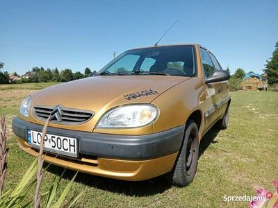 używany Citroën Saxo na chodzie( katalizator) plus 4 koła!!!
