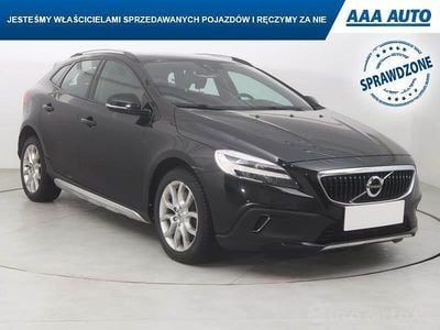 Używany Volvo V40 CC 2017 Czarny Kombi