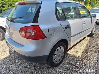 VW Golf V