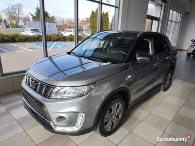 używany Suzuki Vitara 4WD 1.4 BoosterJet 129 KM Nowy Salon Polska