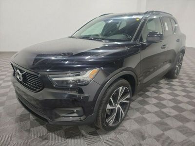 używany Volvo XC40 XC 40T5 R-Design