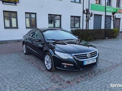 Czarny Używany 2011 VW Passat Sedan/Limuzyna | 29 900 zł (Dość drogi)