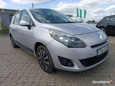 używany Renault Scénic III 1,5 diesel 110KM nawigacja