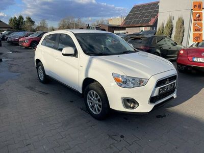 używany Mitsubishi ASX 1.6dm 117KM 2016r. 152 000km