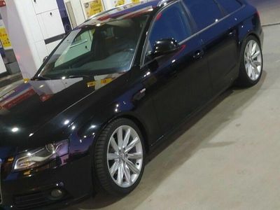 Używany Audi A4 S-Line 2009 Czarny Kombi