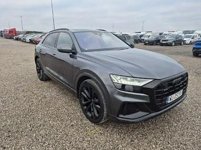 Używany Audi Q8 340 KM (250 kW) 2023 Szary SUV