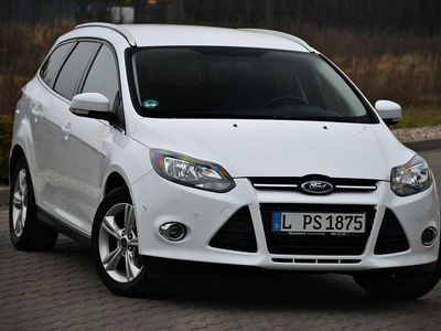 Biały Używany 2011 Ford Focus Kombi | 21 900 zł (Uczciwa cena)