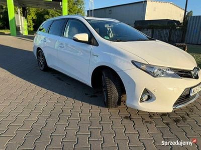 Toyota Auris Hybrid