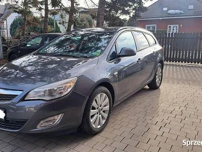 używany Opel Astra 1,7