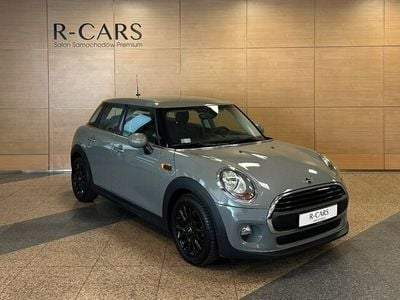 Używany Mini ONE 102 KM (75 kW) 2017 Szary (metalik) Hatchback