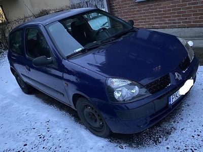 Używany Renault Clio II 2002 Niebieski Hatchback