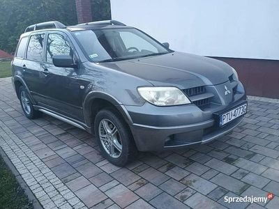Używany Mitsubishi Outlander 140 KM (102 kW) 2008 SUV